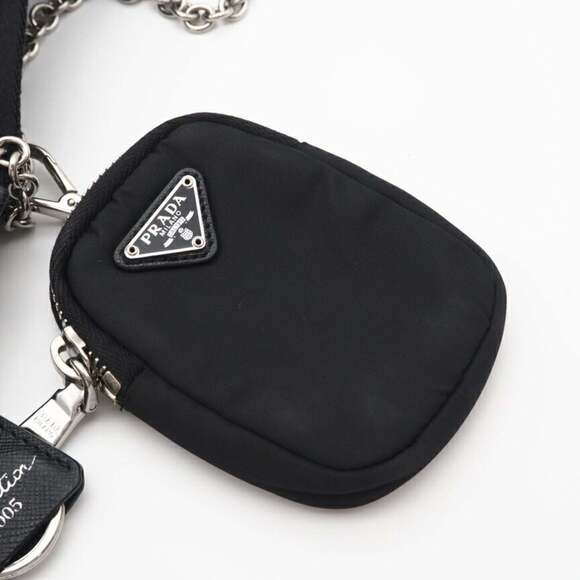 PRADA Saffiano Prada ReEdition 2005 ReNylon 1BH204 2-way Shoulder Bag in Blac... - Picture 3 of 14